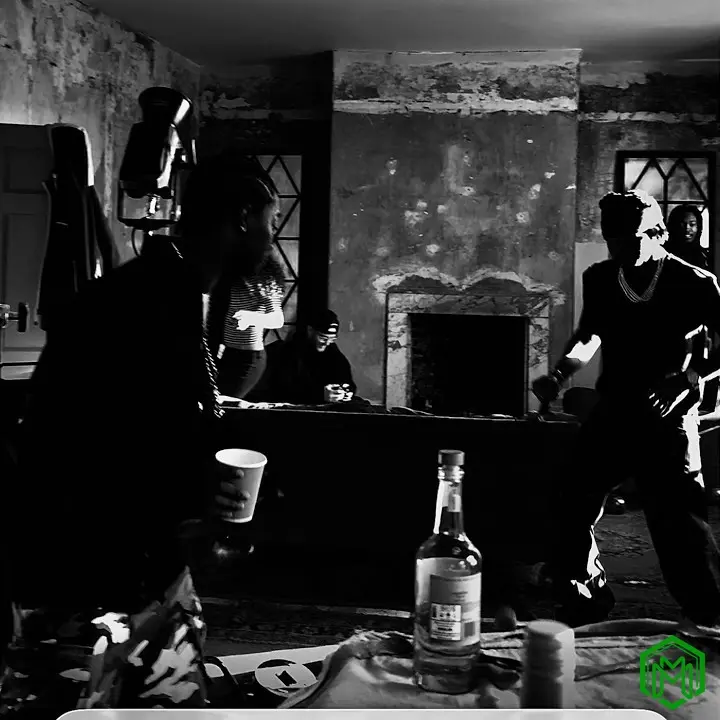 Juice & Liquor audio by Magixx feat. FOLA